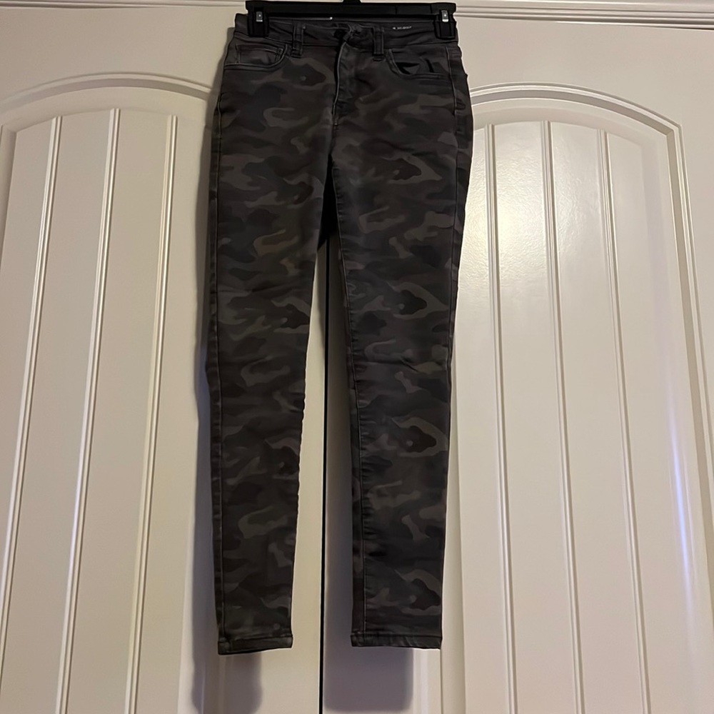 Camo jeans